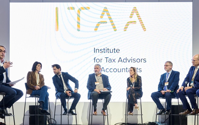 INSTITUTIONS, NEUTRALITÉ ET RESPONSABILITÉ : Ce que le Salon ITAA nous rappelle